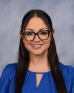 Melanie Larson Headshot.