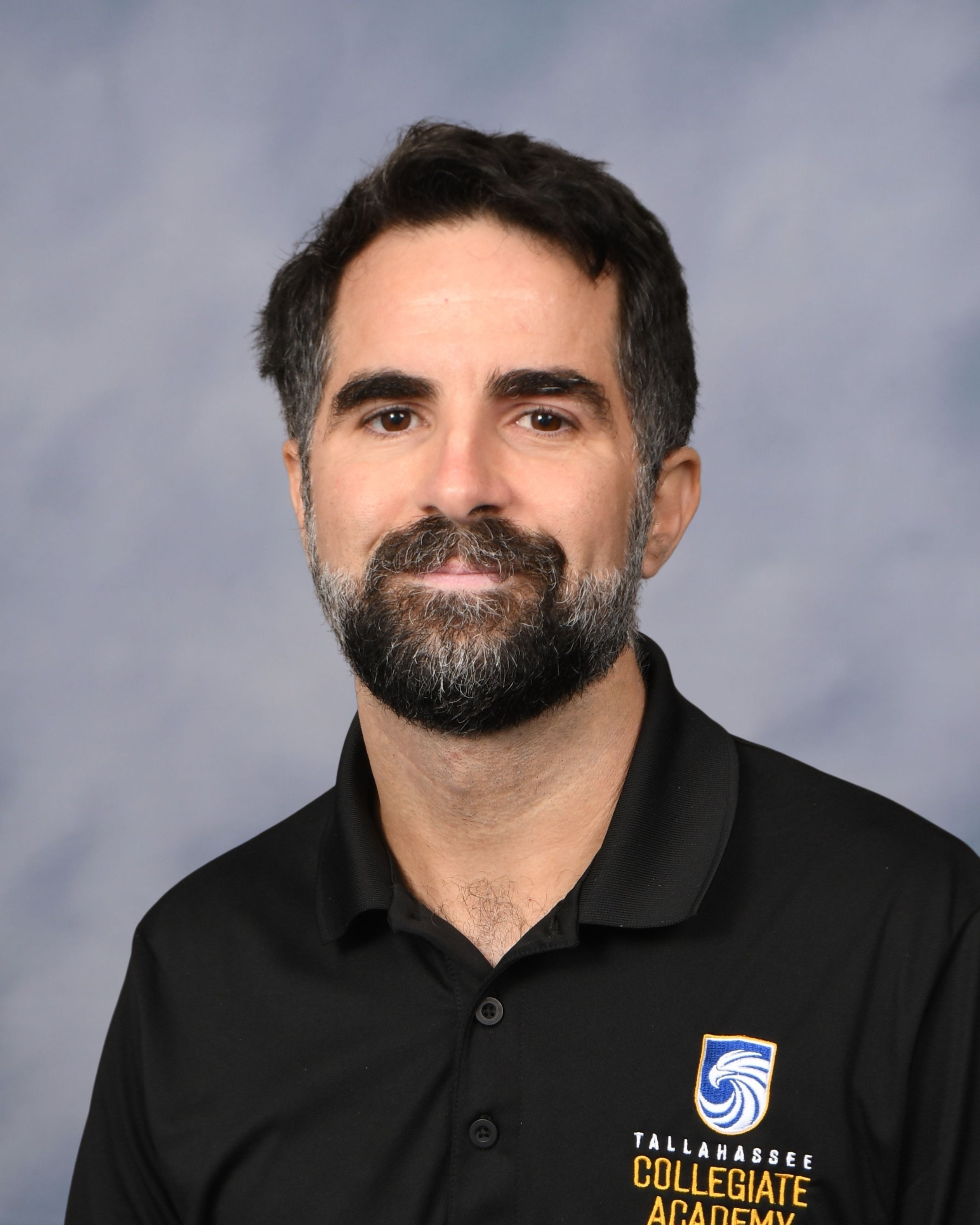 Pablo Perez Headshot.
